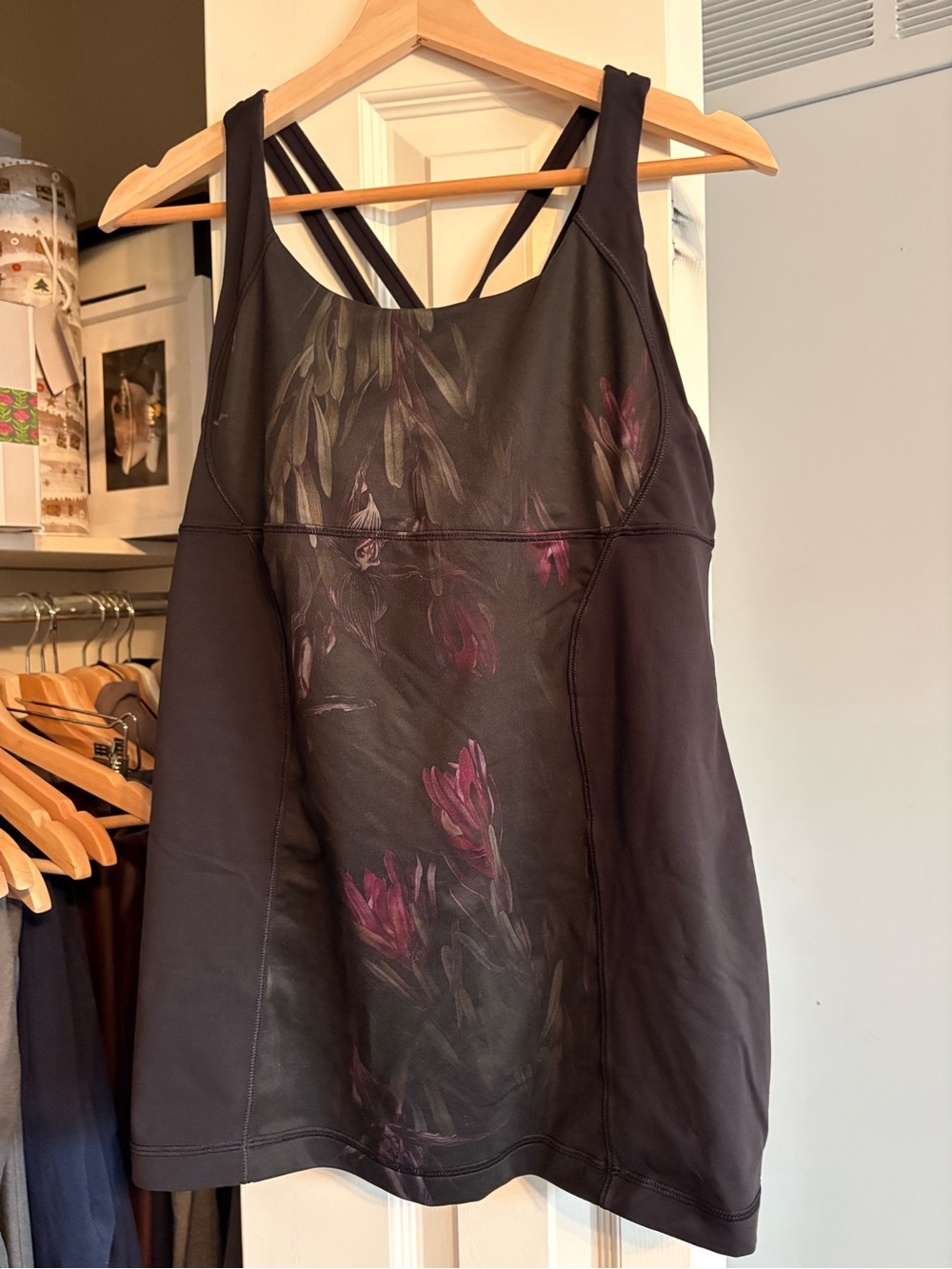 Lululemon Energy Tank in Midnight Iris Multi/Black
